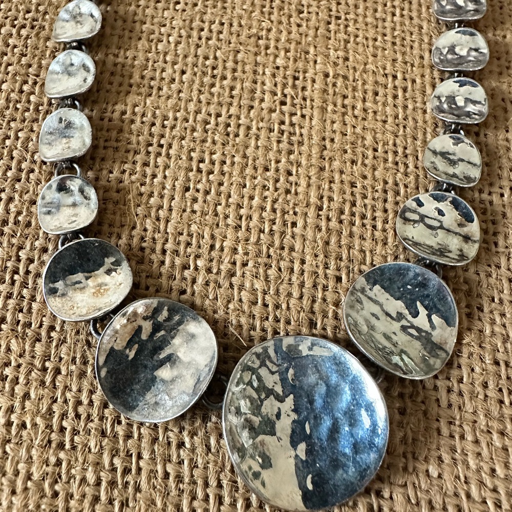 Graduated Hammered Disc Necklace